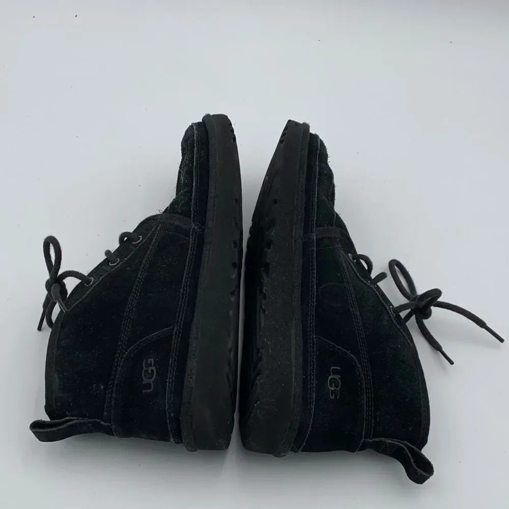 UGG Neumel Men’s Black Suede Lace-Up Chukka Boots size 11